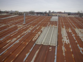 rusty-commercial-roof